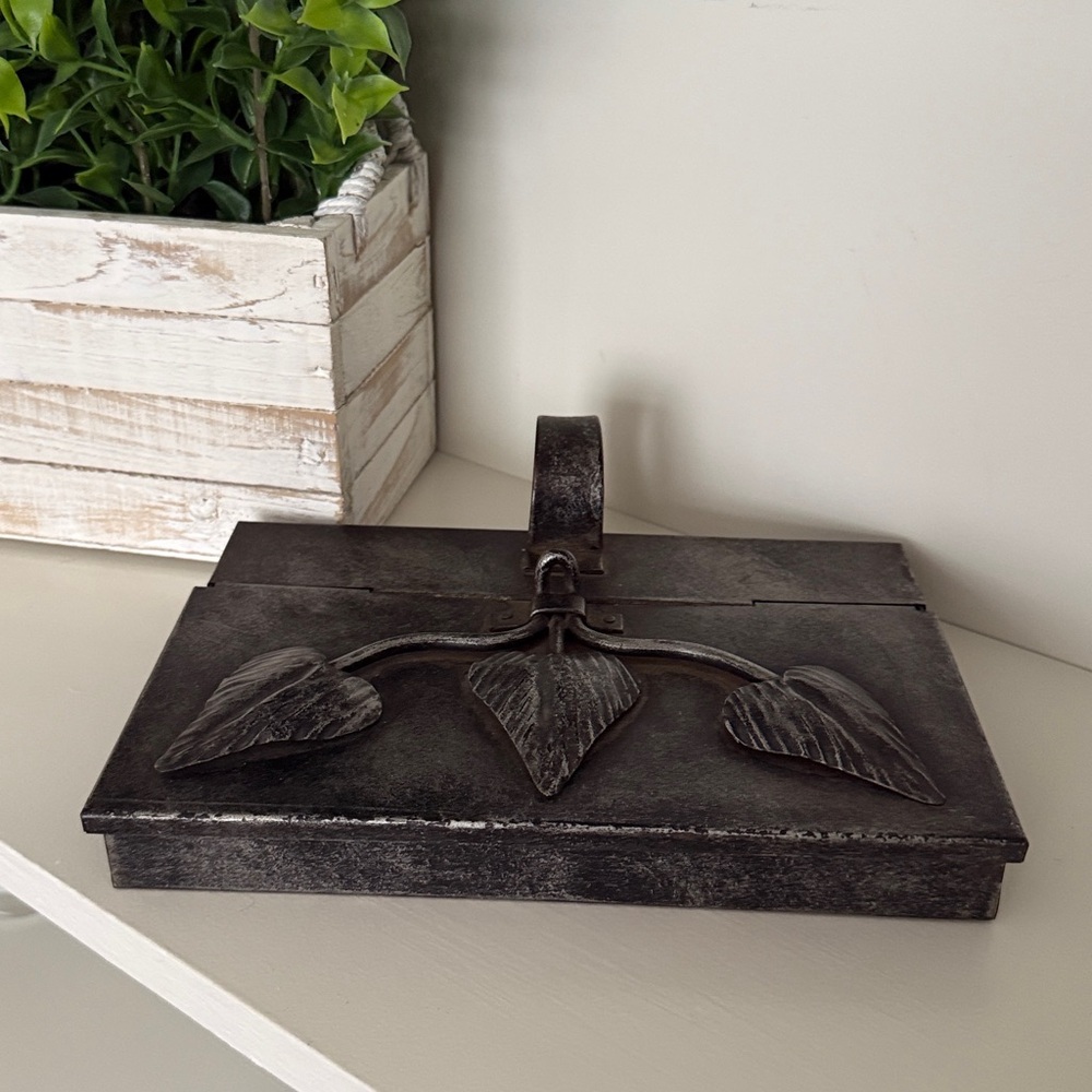 Metal Silent Butler/Crumb Caddy Box with Leaf Design Vintage